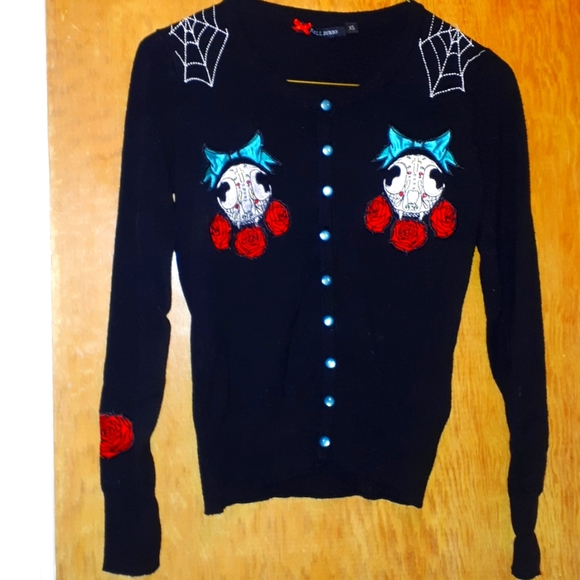 Hell Bunny Skull and Rose sweater sz xs - Picture 1 of 6